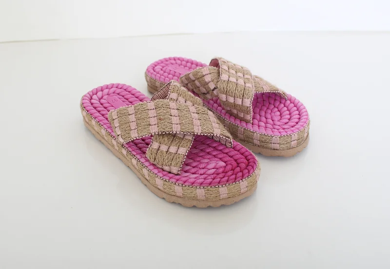 Bulk slippers for cheap resale -PINO VERDE Beach Slippers