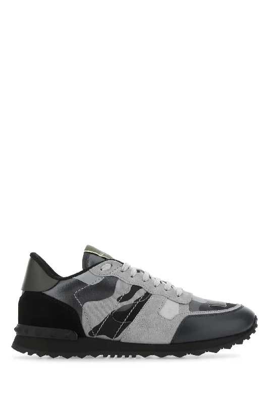 Shoes with gentle weaves -VALENTINO GARAVANI Multicolor Fabric and Nappa Leather Rockrunner Camouflage Sneakers - Size 10