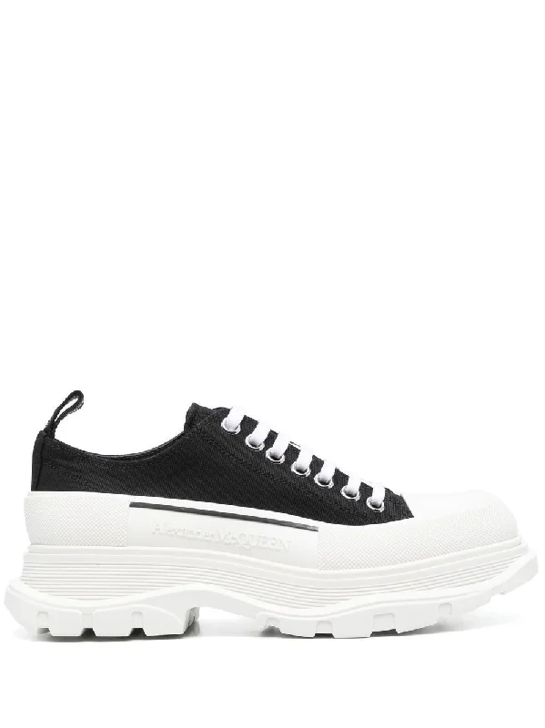 Shoes with water-tight beds -ALEXANDER MCQUEEN Tread Slick Women's Sneakers