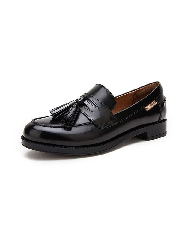 Trendy loafers for chic trends-Tassel Style Genuine Leather Loafers