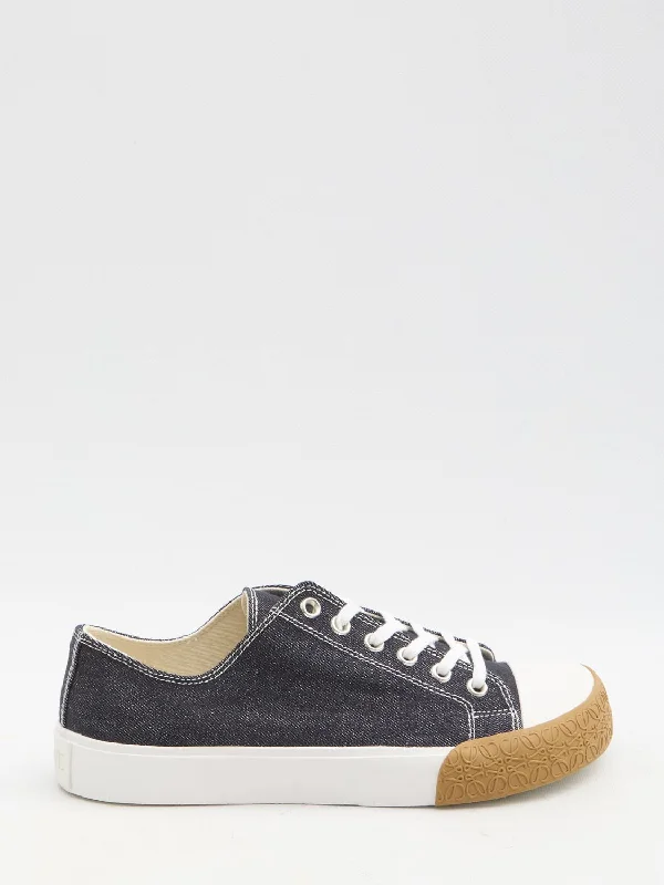 Shoes for swift track laps -LOEWE Exaggerated Toe Sneakers with Embossed Anagram Pattern