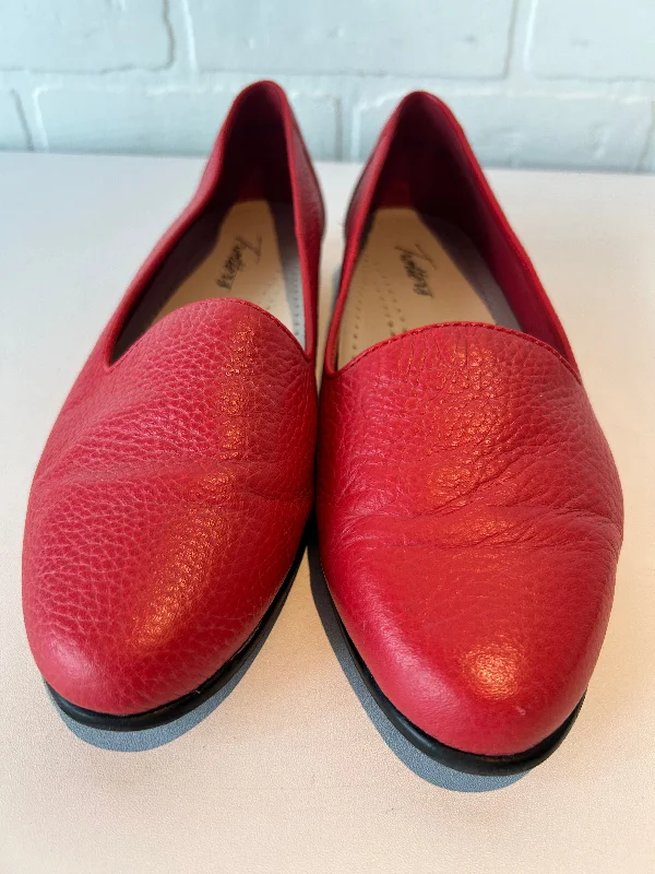 Flats with faint shimmer accents -Shoes Flats By TROTTERS  In Red, Size: 7