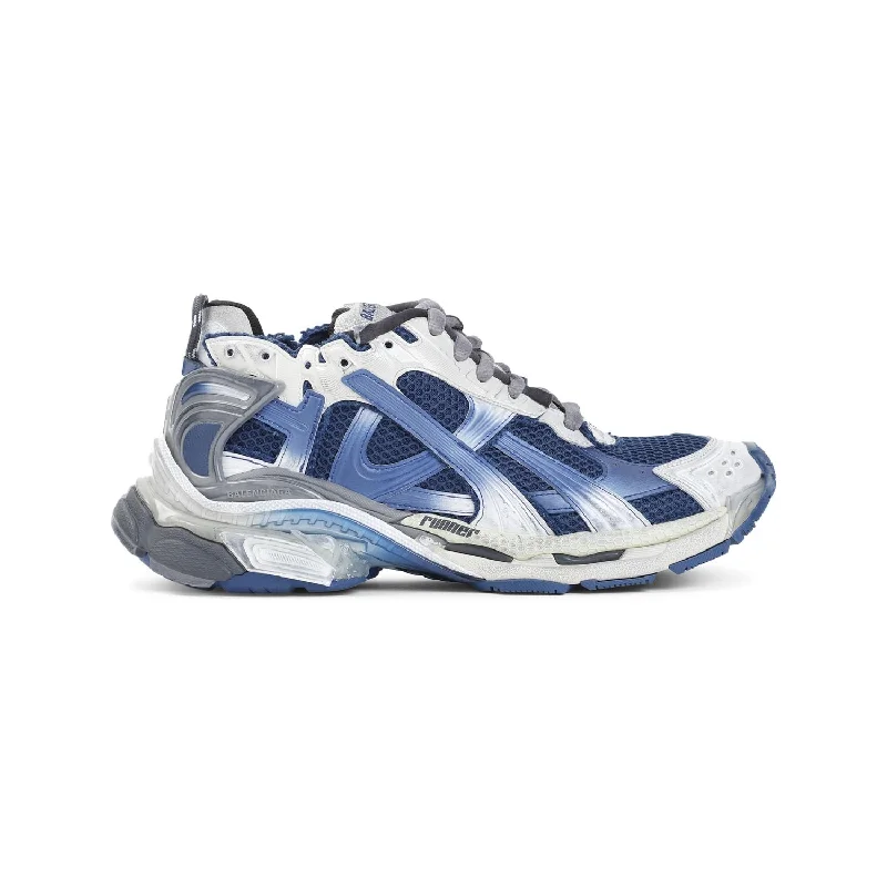 Shoes for indoor circuits -BALENCIAGA Runner Sneakers for Men - FW24 Collection