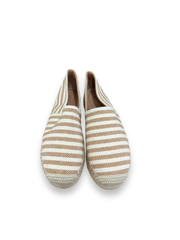 Flats with soft coral shades -Shoes Flats By J. Jill In Striped Pattern, Size: 8