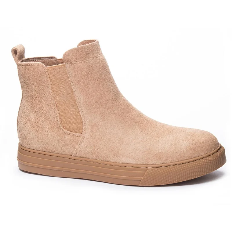 Boots for small frost gatherings -Dirty Laundry Womens Fabina  Leather Pull On Chelsea Boots