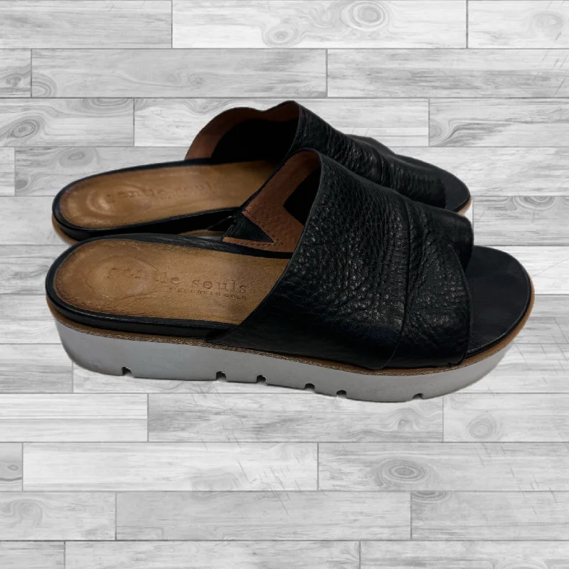 Flats with bold outsole accents -SHOES FLATS GENTLE SOULS in BLACK, Size: 8.5